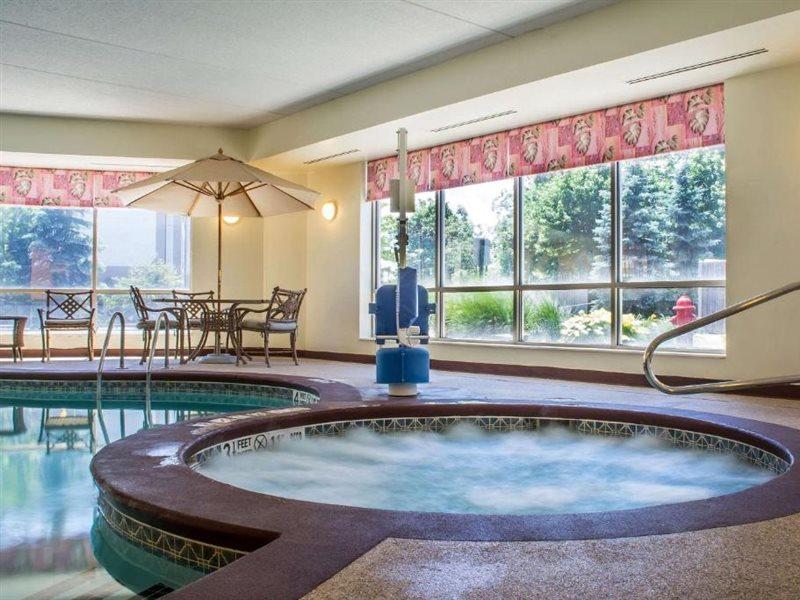 Sleep Inn Amherst Ngoại thất bức ảnh